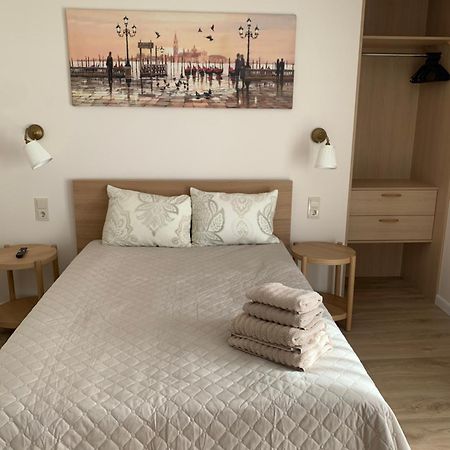 Vaineikio 8 Hotell Palanga Exteriör bild