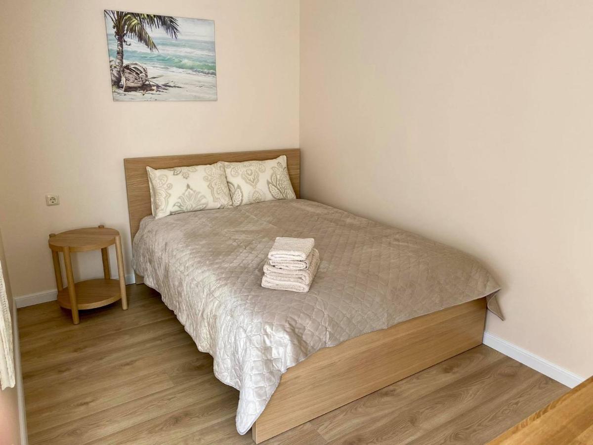 Vaineikio 8 Hotell Palanga Exteriör bild